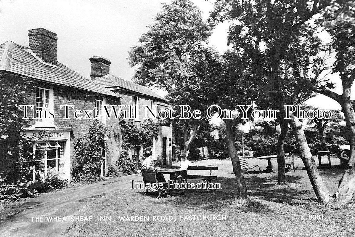 KE 6458 - The Wheatsheaf Inn Pub, Warden Road, Eastchurch, Kent