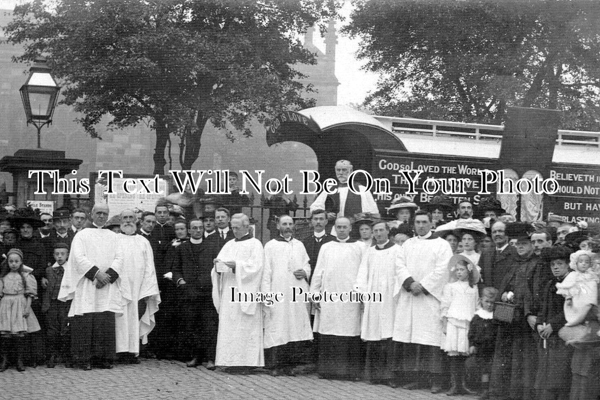 LA 7395 - Church Army Wagon At Ormskirk, Lancashire
