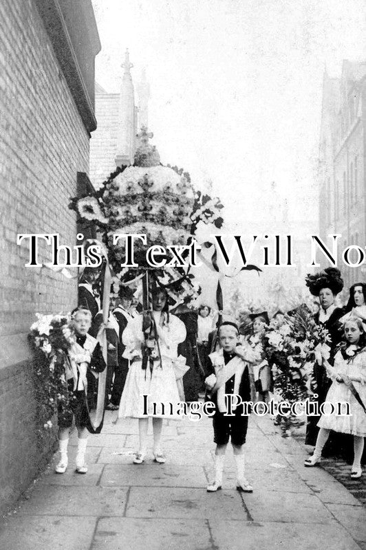 LA 7403 - Greenheyes Church Parade, Manchester, Lancashire