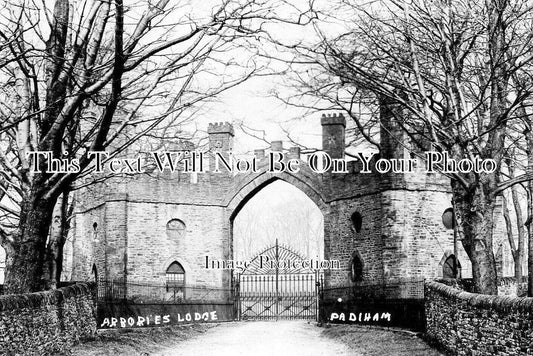 LA 7500 - Arbories Lodge, Padiham, Burnley, Lancashire