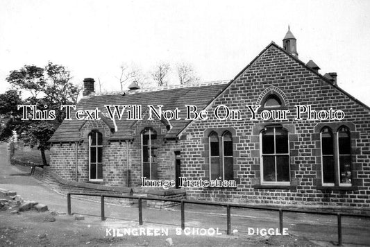 LA 7703 - Kilngreen School, Diggle, Lancashire