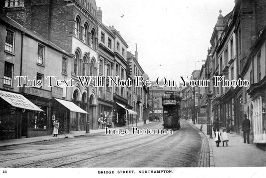 NH 2123 - Bridge Street, Northampton, Northamptonshire c1918