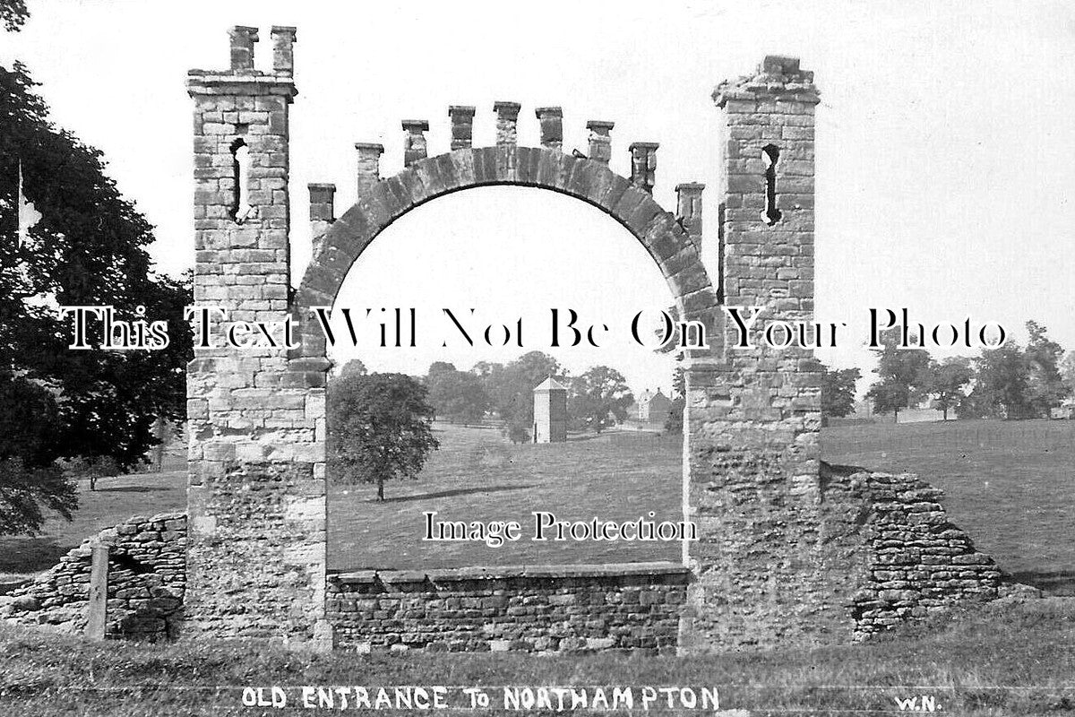 NH 2131 - Old Entrance To Northampton, Northamptonshire