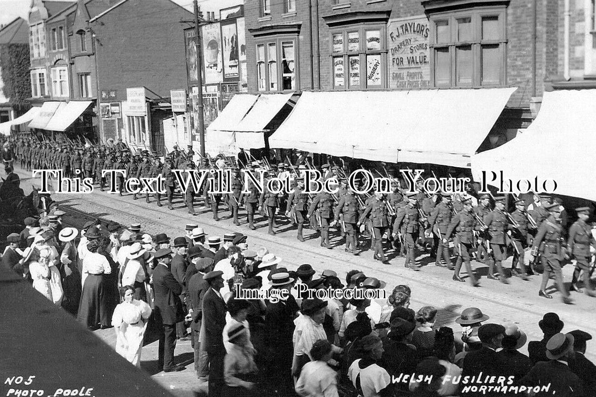 NH 2143 - Welsh Fusiliers At Northampton, Northamptonshire