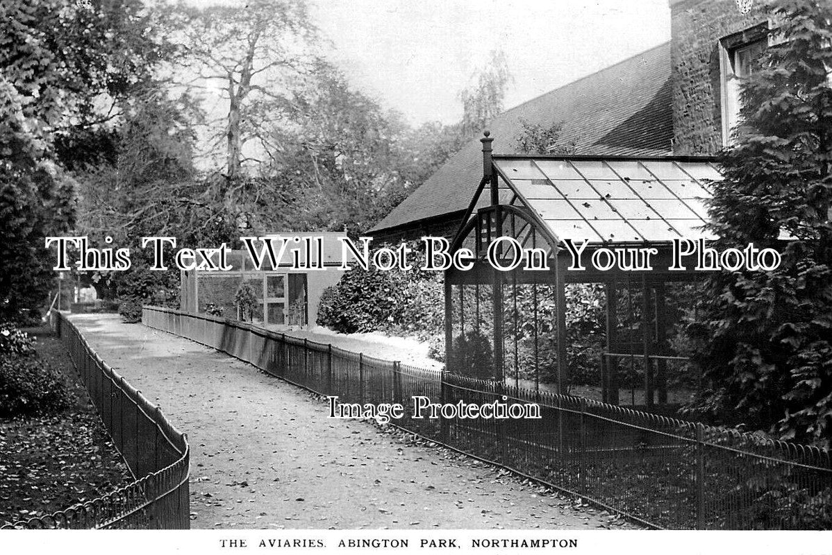 NH 2208 - The Aviaries, Abington Park, Northampton c1920