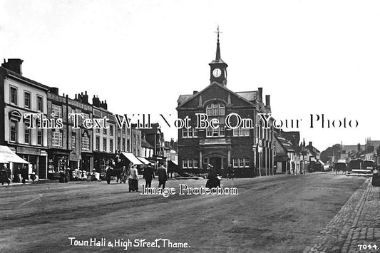 OX 1983 - Town Hall & High Street, Thame, Oxfordshire