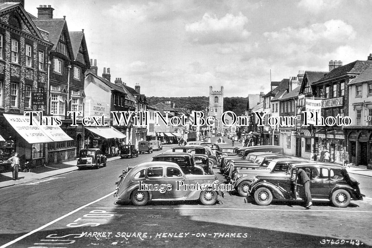 OX 2024 - Market Square, Henley On Thames, Oxfordshire