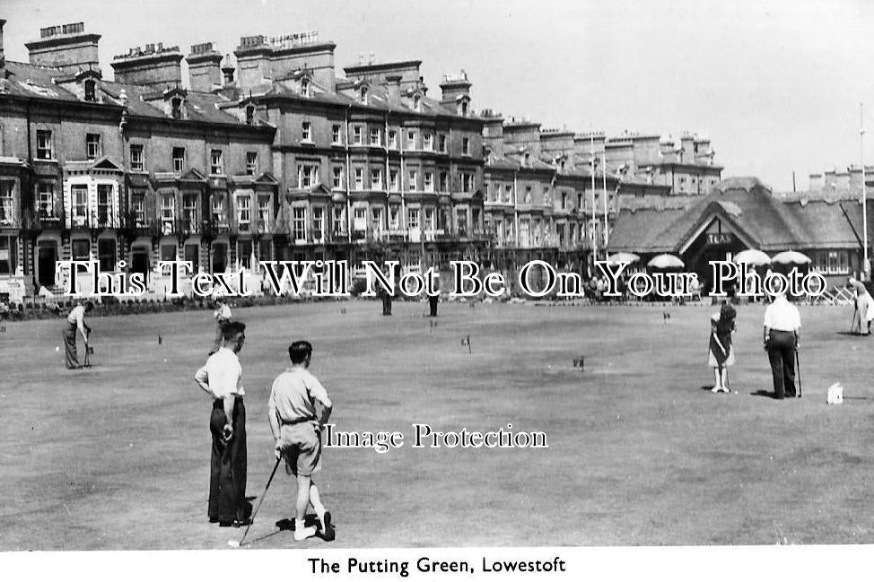 SF 4565 - The Putting Green, Lowestoft, Suffolk