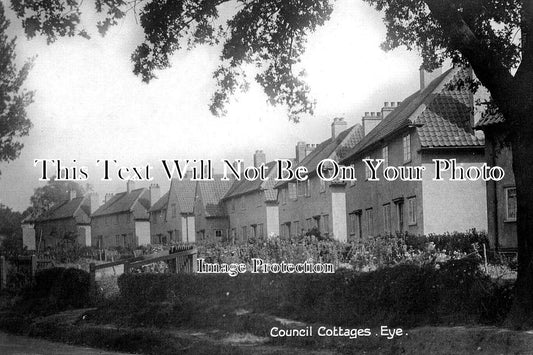 SF 4567 - Council Cottages, Eye, Suffolk c1912