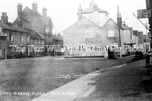 SF 4573 - The Market Place, Aldeburgh, Suffolk