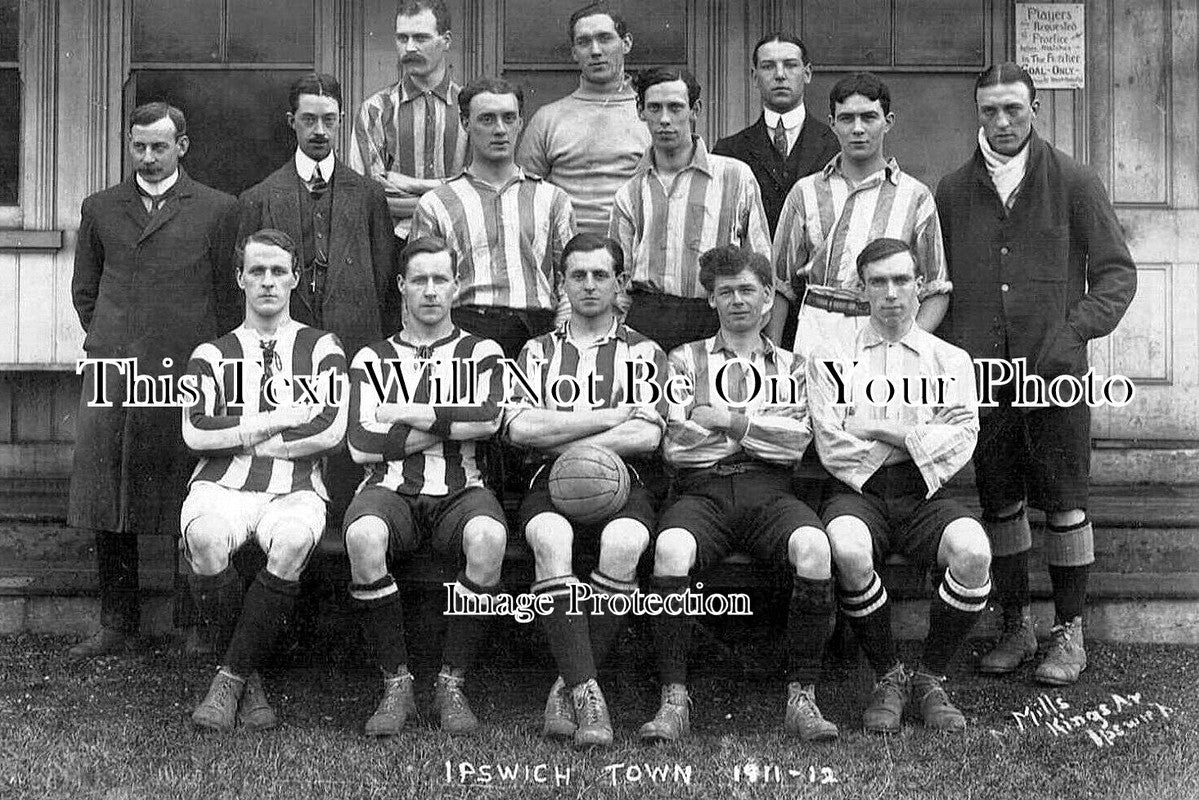 SF 4578 - Ipswich Town Football Club Team, Suffolk 1911 - 1912