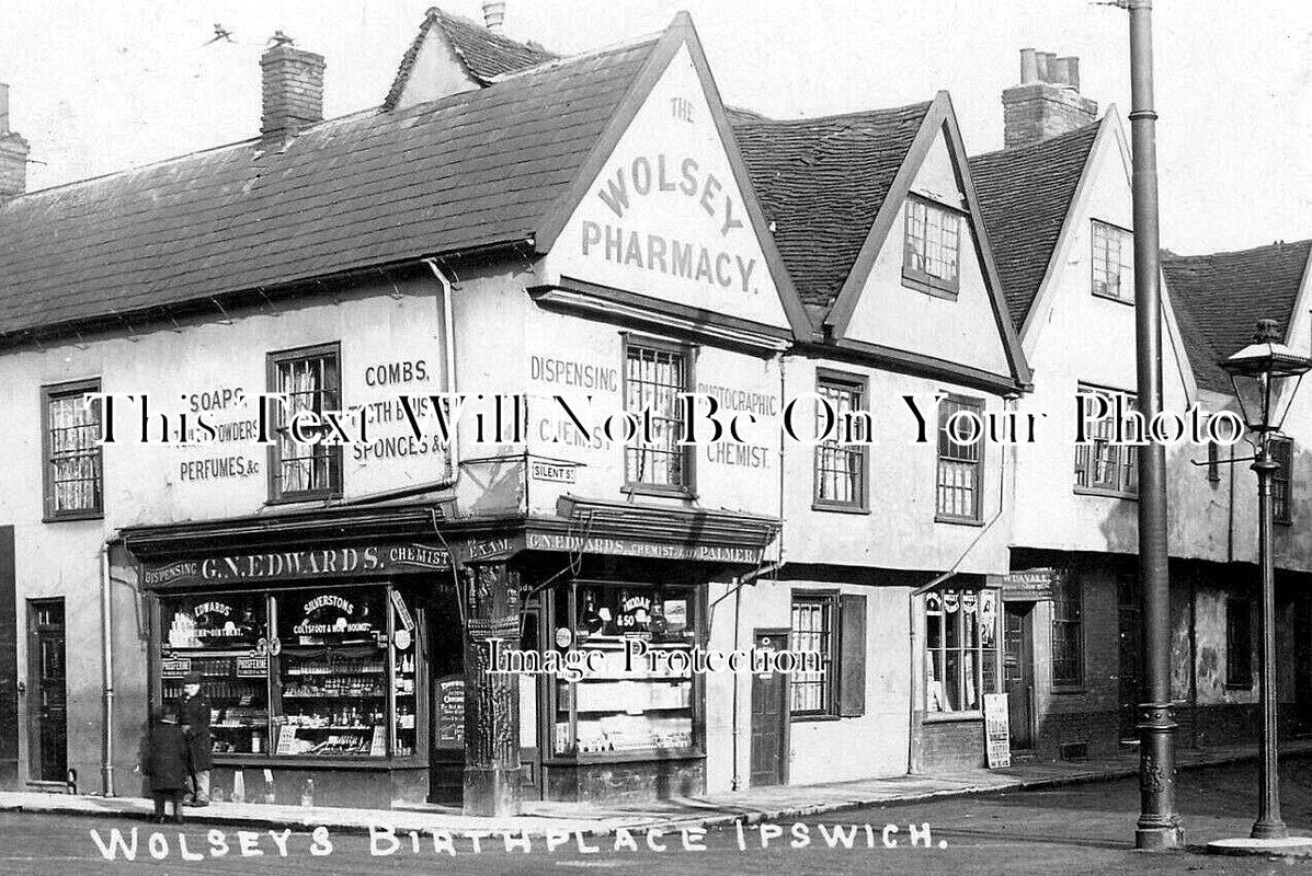 SF 4623 - Wolseys Birthplace, Wolsey Pharmacy, Ipswich, Suffolk