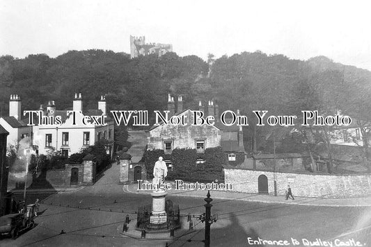 ST 1984 - Entrance To Dudley Castle, Staffordshire