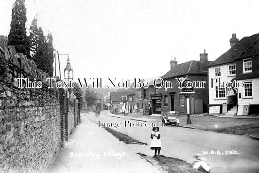 SU 4029 - The Jolly Farmer Pub, Bramley, Surrey c1917