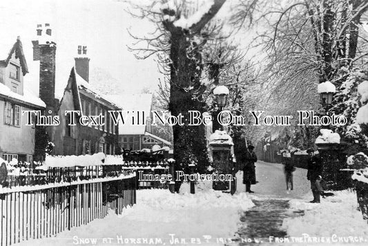SX 6066 - Snow At Horsham, Sussex 1915