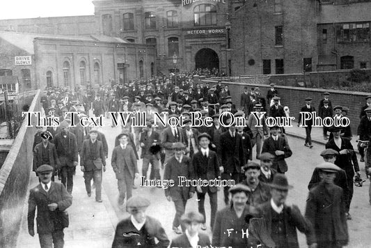 WA 2920 - Meteor Rover Motor Works, Coventry, Warwickshire