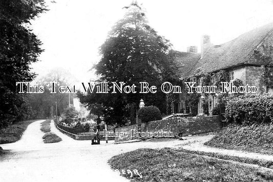 WA 2929 - The Bear Pub, Berkswell, Warwickshire