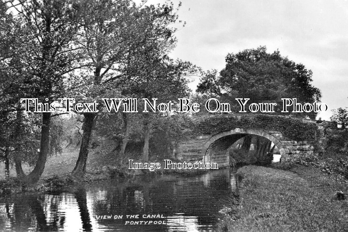 WL 3137 - View On The Canal, Pontypool, Wales