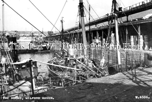 WL 3286 - The Docks, Milford Haven, Wales