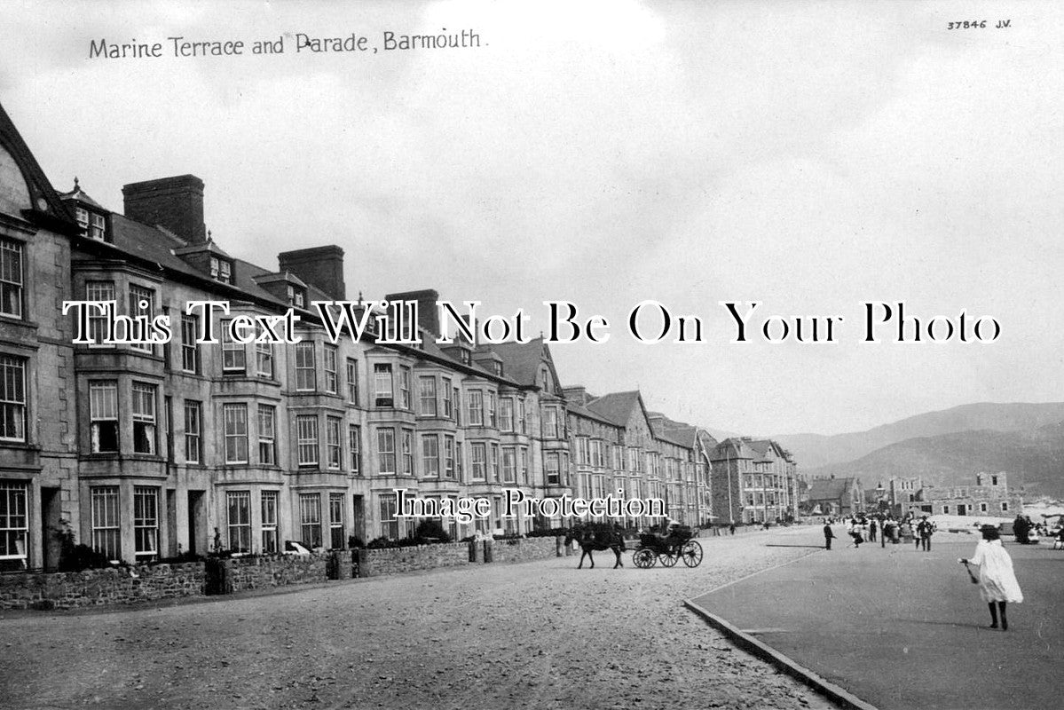 WL 3318 - Marine Terrace & Parade, Barmouth, Wales