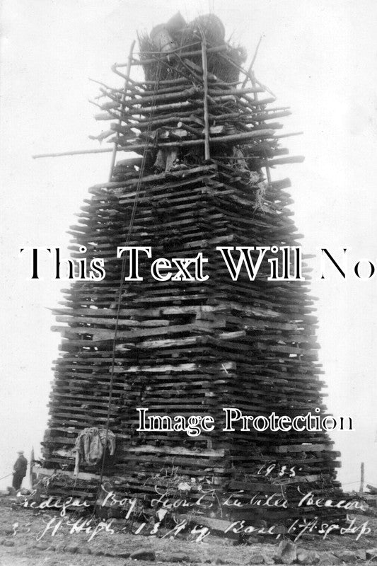 WL 3456 - Tredegar Boy Scouts Jubilee Beacon Coronation Bonfire, Wales 1935