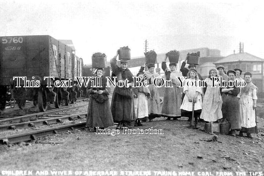 WL 3468 - Children & Wives Of Aberdare Strikers, Coal Picking, Wales