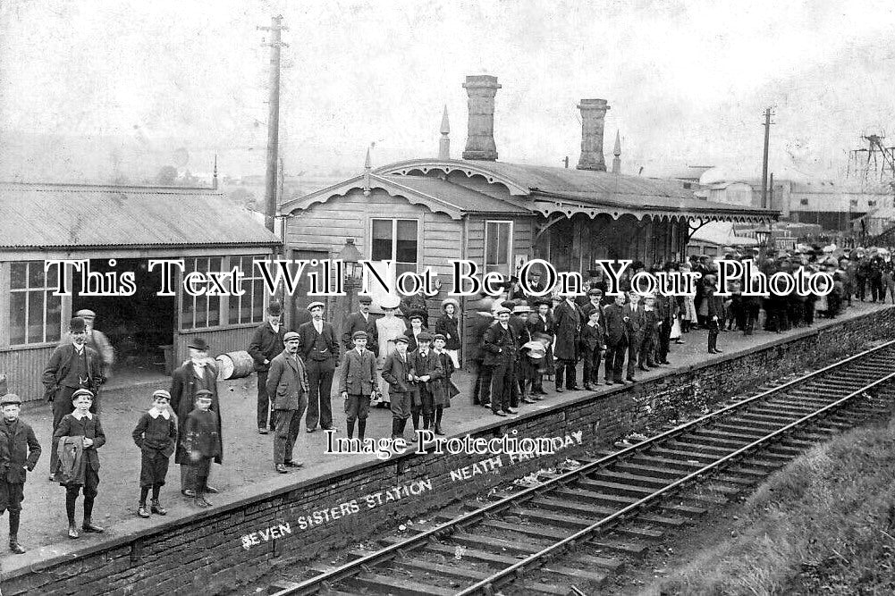 WL 3477 - Seven Sisters Railway Station, Neath Fair Day, Wales
