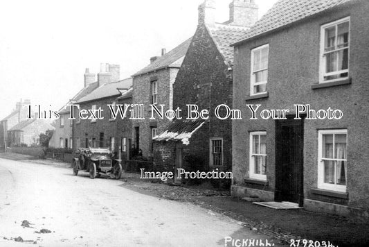 YO 13762 - Pickhill, Yorkshire