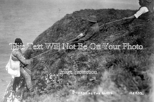 YO 13824 - Descending The Cliffs, Flamborough Head, Yorkshire