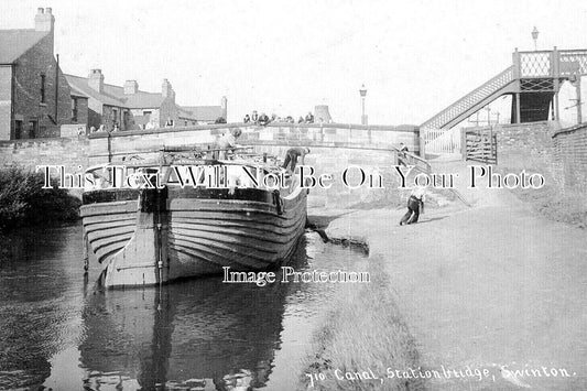 YO 13854 - Canal At Station Bridge, Swinton, Yorkshire