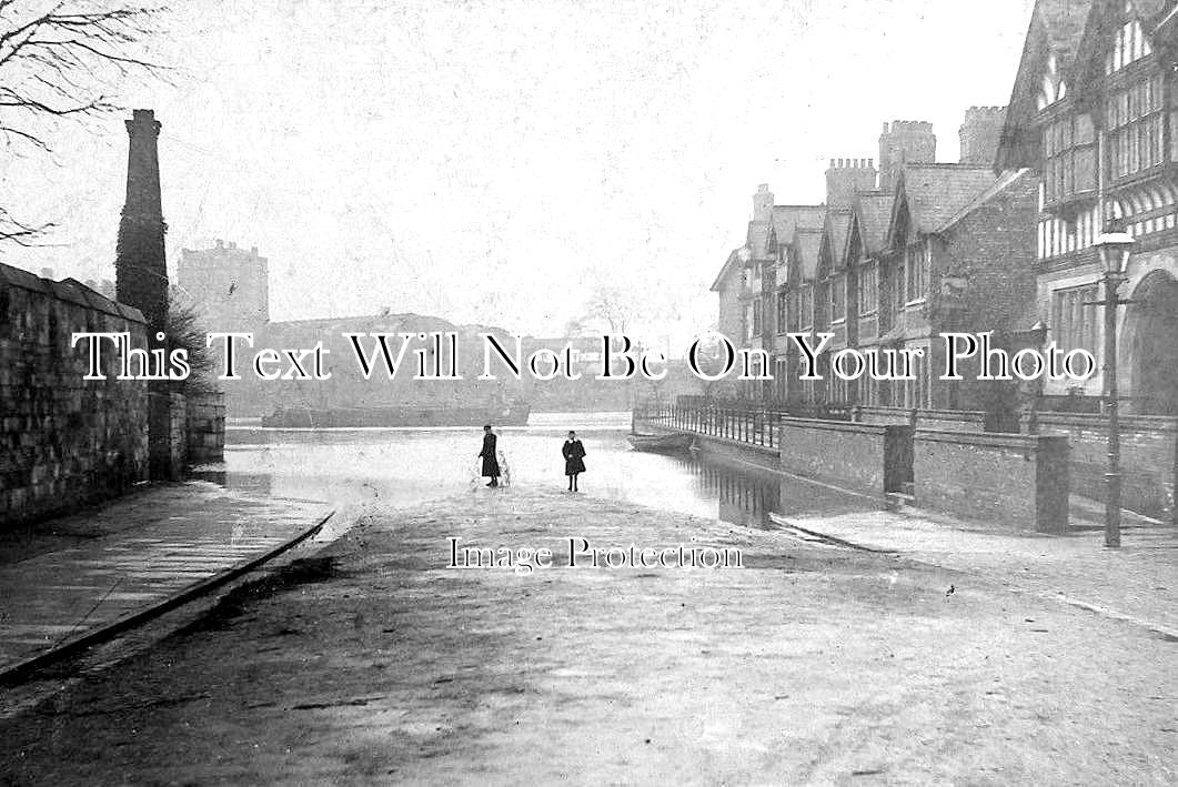 YO 13874 - Flooding Marygate, York, Yorkshire