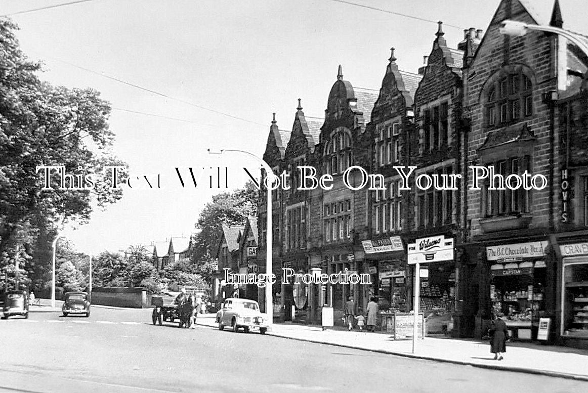 YO 13907 - The Parade, Oakwood, Leeds, Yorkshire