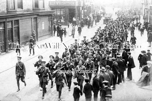 YO 13965 - Military Soldiers, Victoria Road, Scarborough, Yorkshire