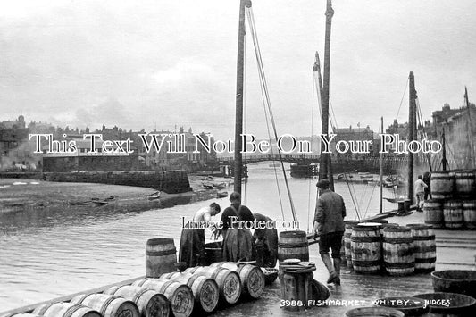 YO 14167 - Fishmarket, Whitby, Yorkshire c1915