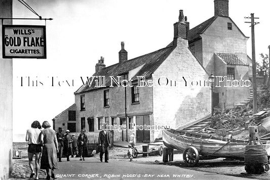 YO 14203 - Quaint Corner, Robin Hoods Bay, Whitby, Yorkshire