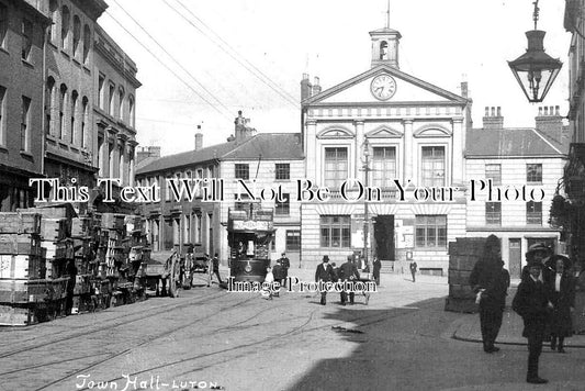 BF 1006 - The Town Hall, Luton, Bedfordshire