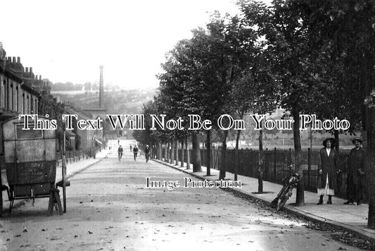 BF 1066 - Manor Road, Luton, Bedfordshire