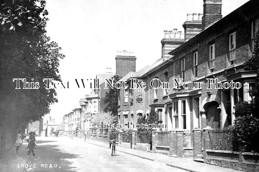 BF 1092 - Grove Road, Leighton Buzzard, Bedfordshire