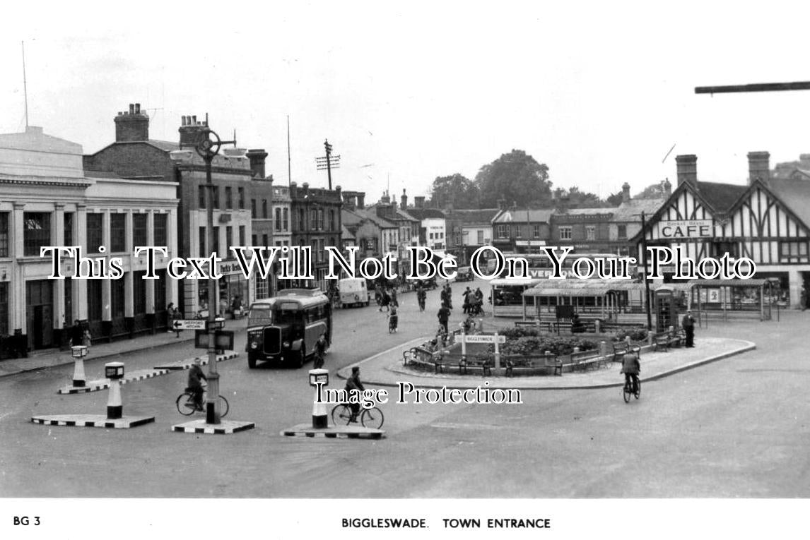 BF 1120 - Biggleswade Town Entrance, Bedfordshire