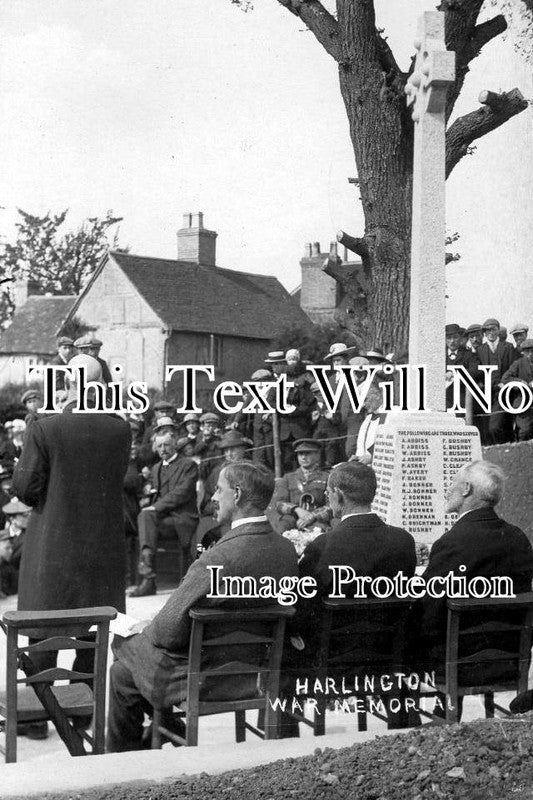 BF 118 - Harlington War Memorial, Bedfordshire
