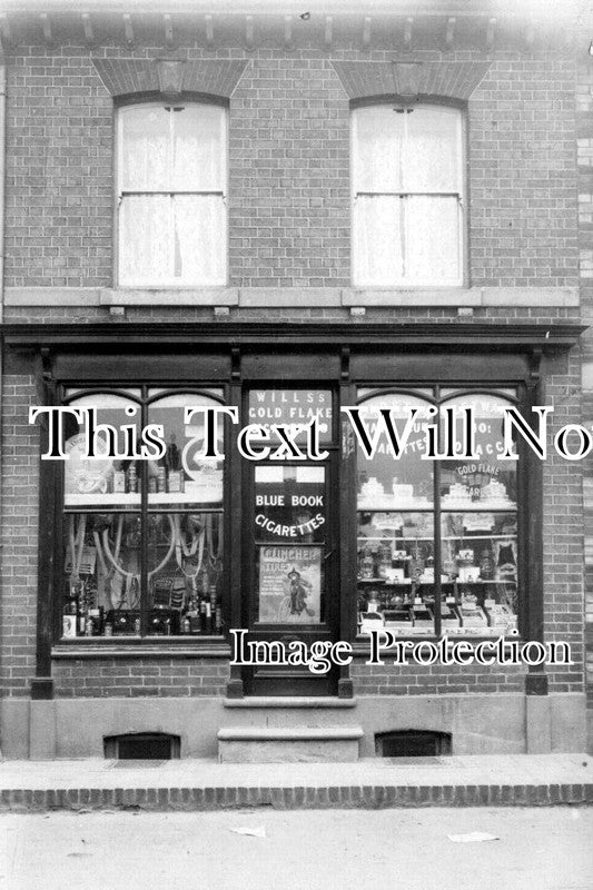 BF 1371 - Leighton Buzzard Tobacco Shop, Bedfordshire