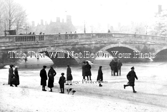 BF 1403 - Bedford Bridge & Frozen River, Bedfordshire