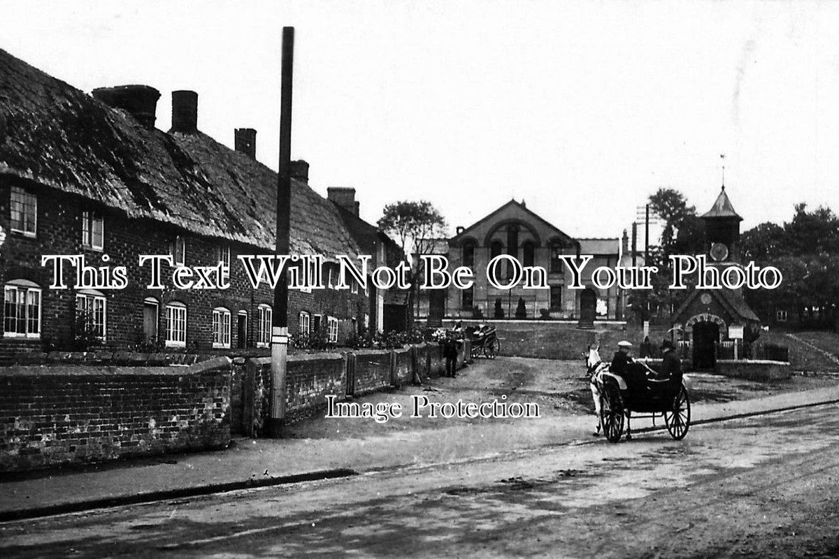 BF 150 - Heath Village, Bedfordshire c1920