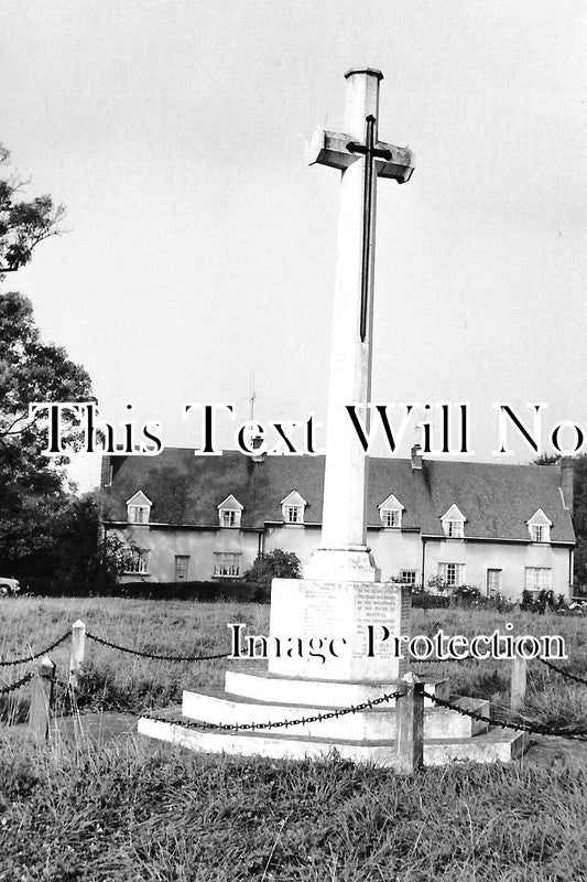 BF 1524 - Northill War Memorial, Bedfordshire c1969