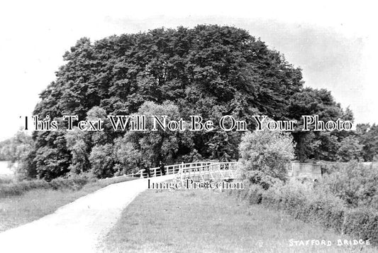 BF 1526 - Stafford Bridge, Pavenham, Bedford, Bedfordshire