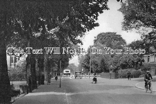 BF 153 - New Bedford Road, Luton, Bedfordshire