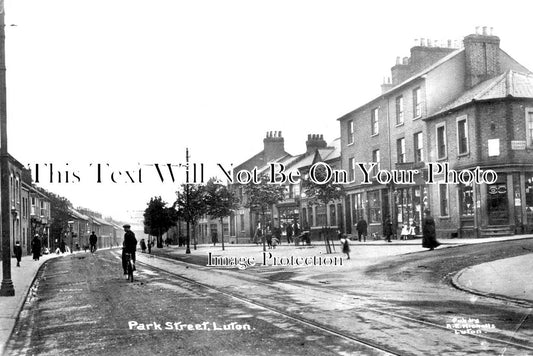 BF 1572 - Park Street, Luton, Bedfordshire