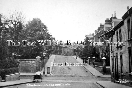 BF 1688 - Stockwood Crescent, Luton, Bedfordshire c1914