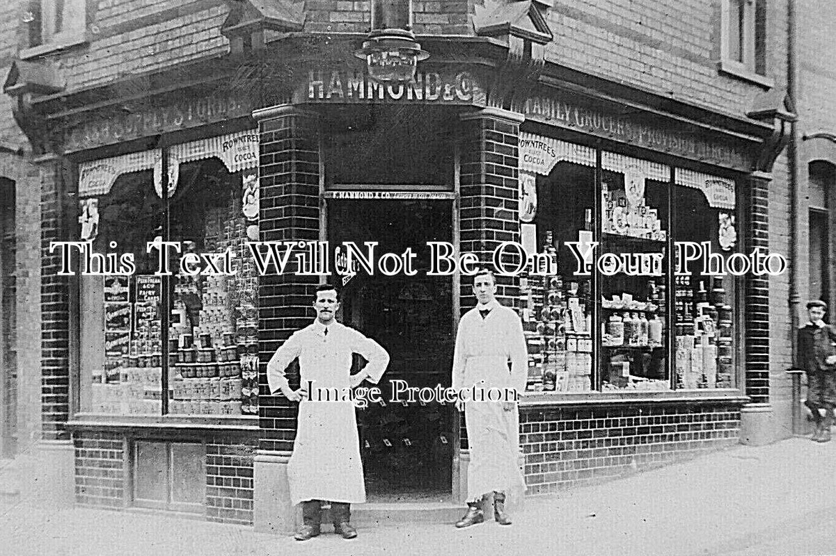 BF 1726 - F Hammond Grocers Shop, Luton, Bedfordshire c1910
