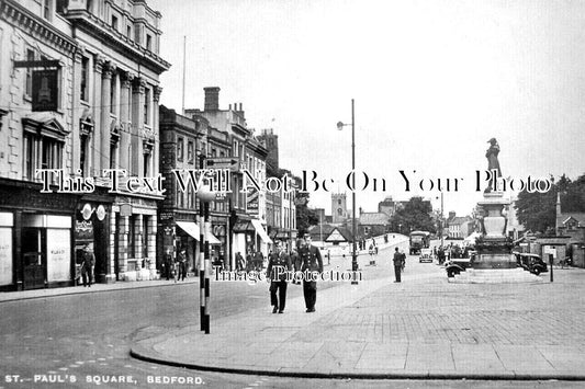 BF 1733 - St Pauls Square, Bedford, Bedfordshire c1947